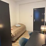 Pension Moerdijk בית הארחה